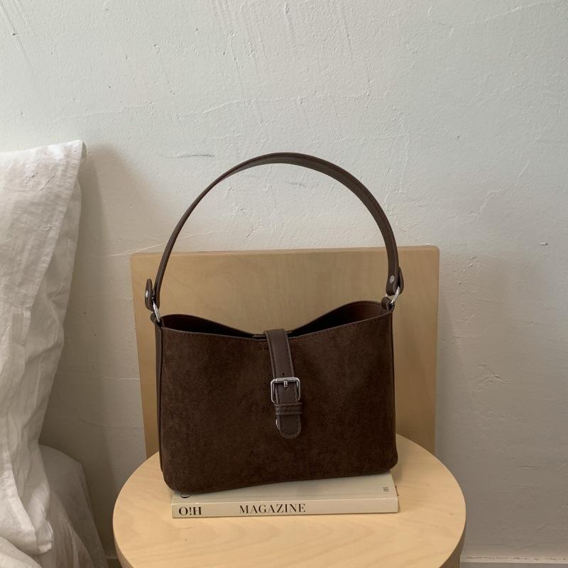 Vintage Maillard brown small bag 2025 new casual versatile women's messenger bag exquisite portable bucket bag