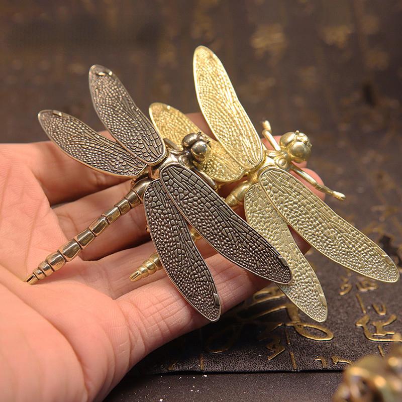 Módní mosazné figurky vážek Simulační zvířecí hračka Odnímatelná křídla Kancelářský stůl Malá ozdoba Dekorace do obývacího pokoje na TV skříňku