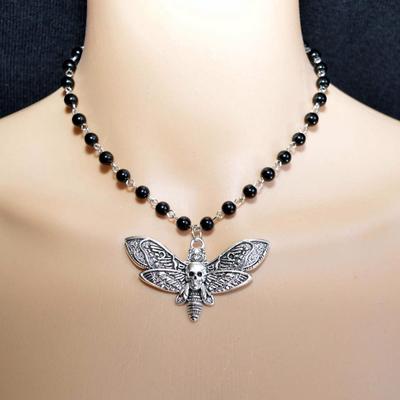 New Skull Moth Pendant Necklace Chain Necklace Fashionable and Exquisite
