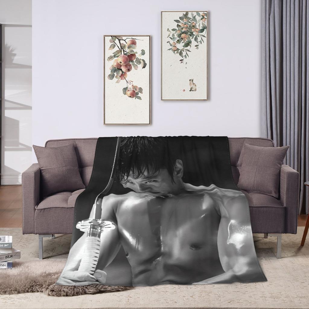 Lee Byung hun  Blanket  Super Soft Fashion Plush Throw Blanket For Girls Boys Home Decor Flannel Bedspread Bed Cover