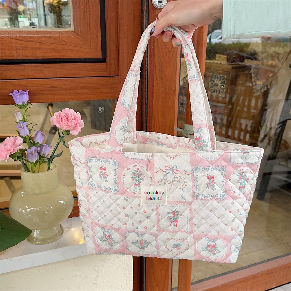 Carto Print Women's Shoulder Bag Large Capacity Ladies Tote Handbags Soft Quilted Female Travel Shopping Bags Girls Book Bag