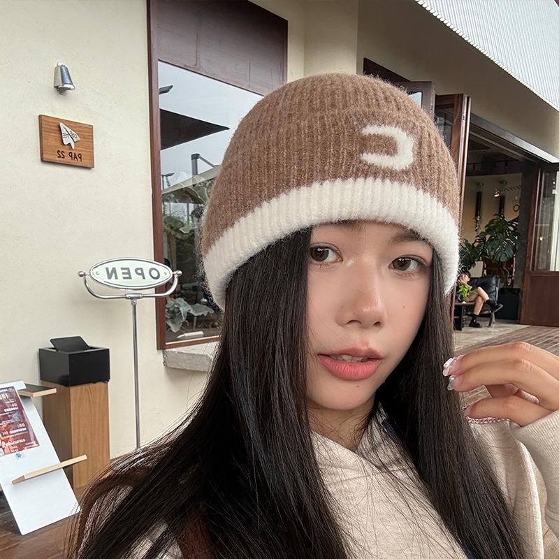 New color matching letter wool hat personalized men's and women's headgear hat autumn and winter warm face small trend wool knitted hat