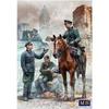Master Box 1/35 Scale German Mounted Officer + Officer & 3 Infantrymen Emergency Messenger Plastic Model Kit MB35212