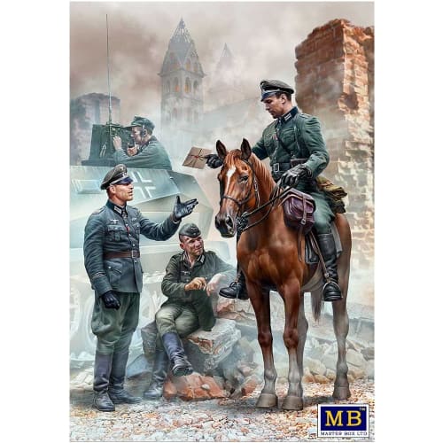 Master Box 1/35 Scale German Mounted Officer + Officer & 3 Infantrymen Emergency Messenger Plastic Model Kit MB35212