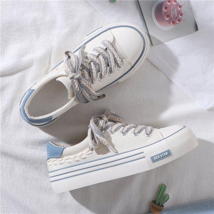 White Shoes for Women  Spring New Breathable Student Sneakers Korean Style Heightened Platform Shoes Casual Shoes Women's Board Shoes