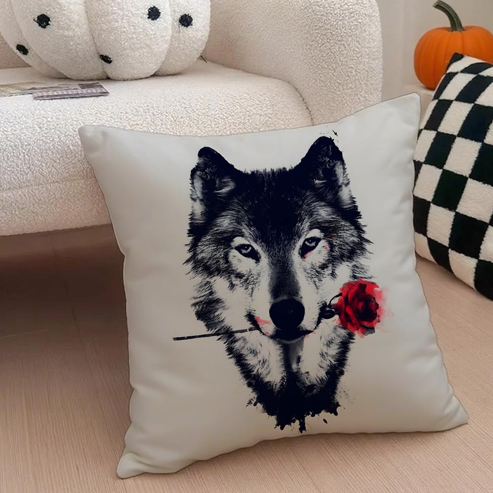 Dark Minimalism A Gray Wolf Cushion Cover Throw Pillow Cover Hidden Button Durable Polyester Chair Cushion