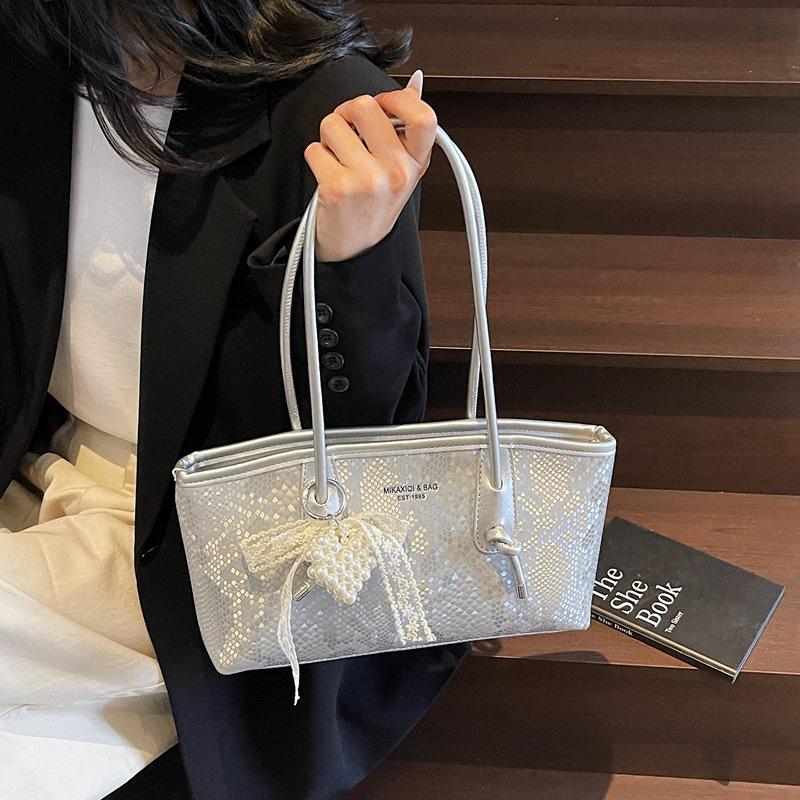 Premium foreign gas bag women's large capacity 2025 new niche summer snakeskin pattern shoulder underarm bag tote bag