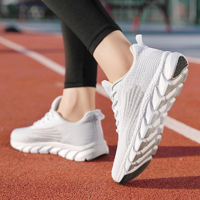 35-44 Moteriški dideli, kvėpuojantys ir lengvi sportiniai ir laisvalaikio batai, madingi bėgimo batai
