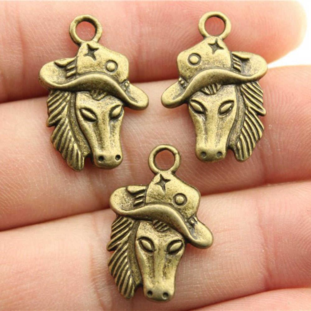 Charms Pegasus Horse Pendants Minimalist Jewelry Components QC095