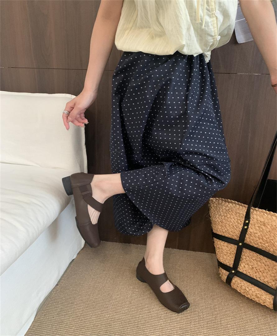 

Retro French Mary Jane women s shoes ballet shoes light mouth shoes niche feeling with skirt single shoes British small leather shoes 39 коричневий