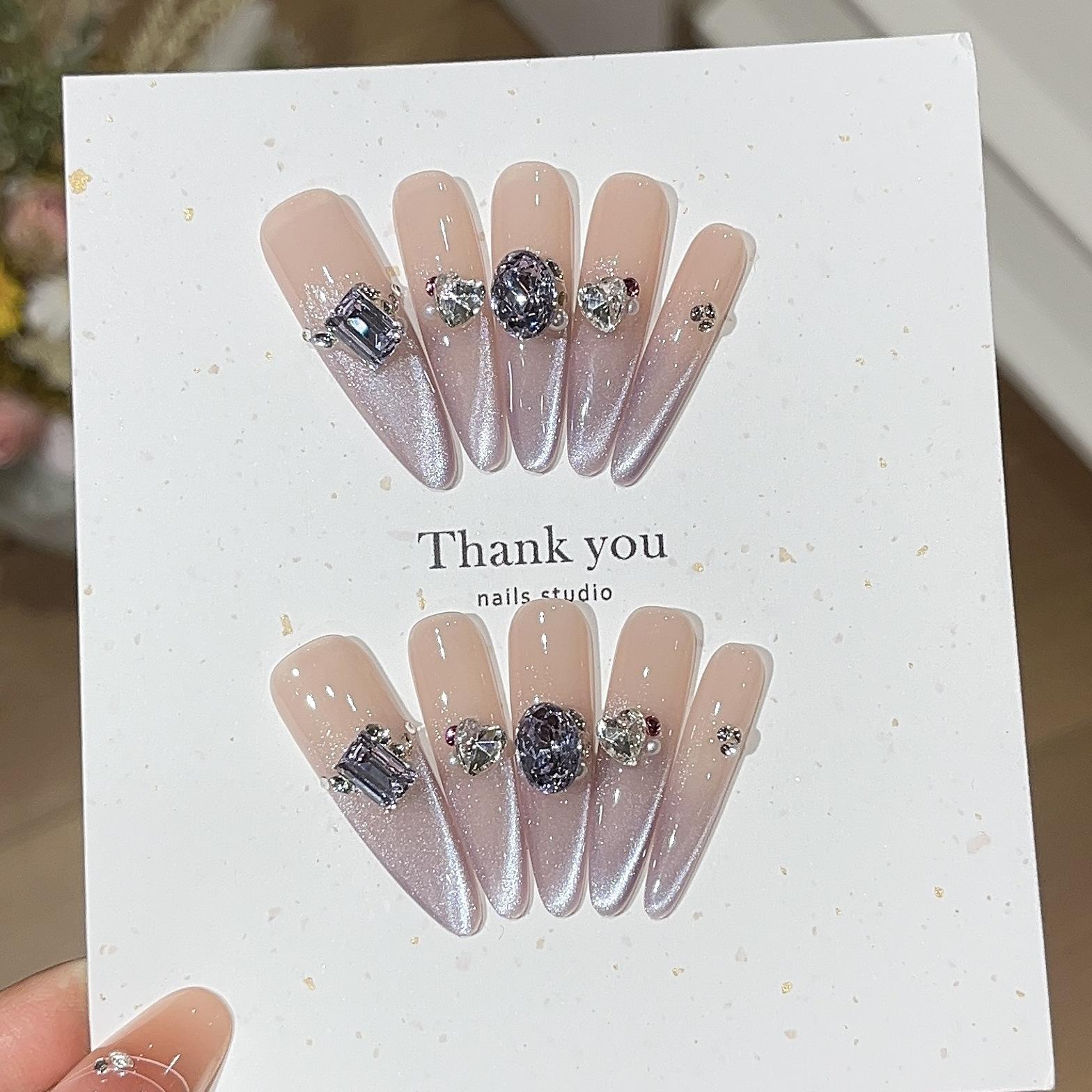 

Атмосфера богатая и благородная, туманный фиолетовый градиент бокового света кошачьи глаза изящная броня K9 Pile Drill Wear L