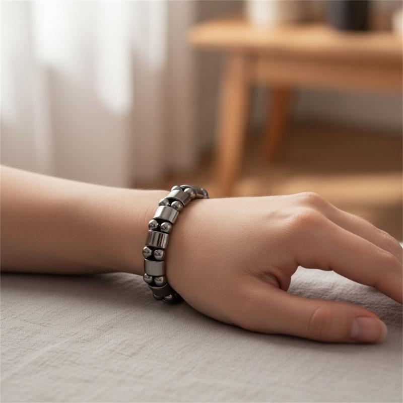 Elastic Magnetic Beaded Bracelet Adjustable Stretchy Wristband For Health Symbol And Stylish Daily Wear