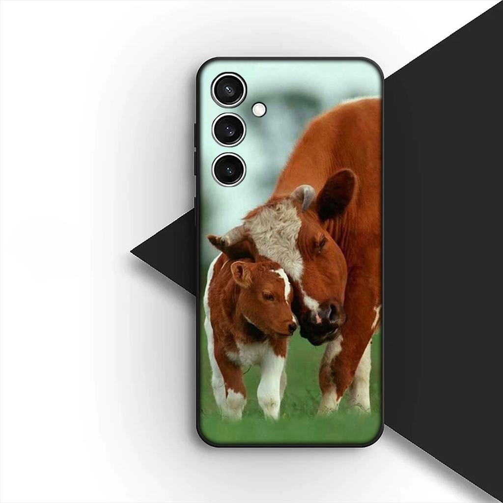 Cow Print Wallpaper Silicone Cover for Apple iPhone 17 12 13 Pro Max Mini ProMax 7 + 8 Plus Air 8+ Coque Phone Case
