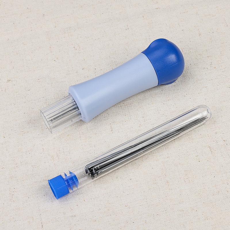 Wool Felt Needle Set with Wooden Handle - 8, 7, 3 Needles for Felting Cats & Dogs