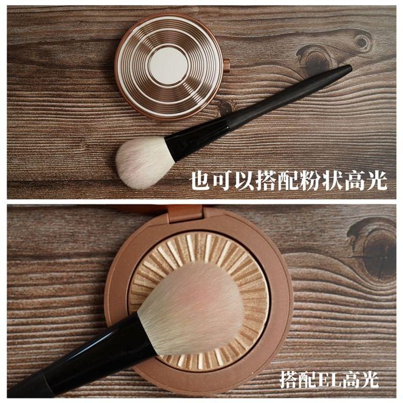 Hepius - Blush Brush