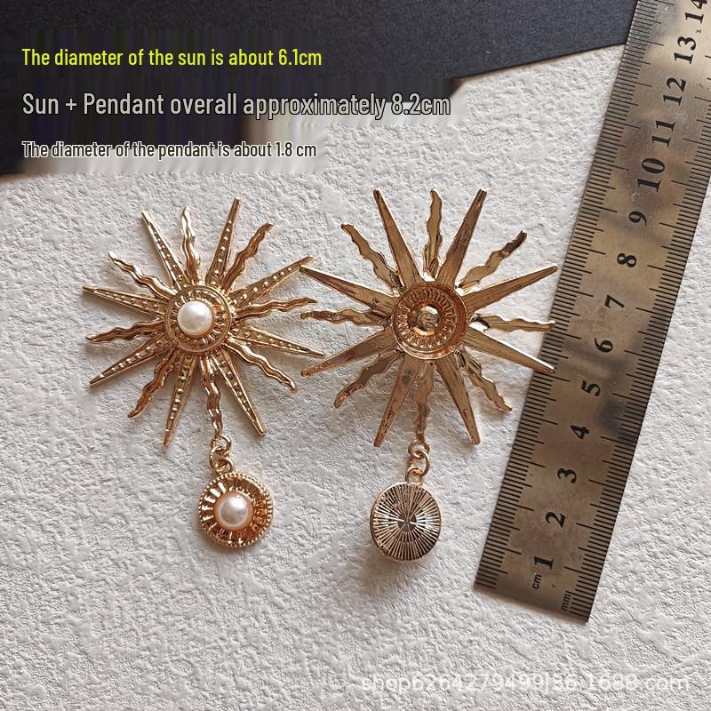 Baroque Sunflower Rhinestone Pendant Buckle for DIY Decoration