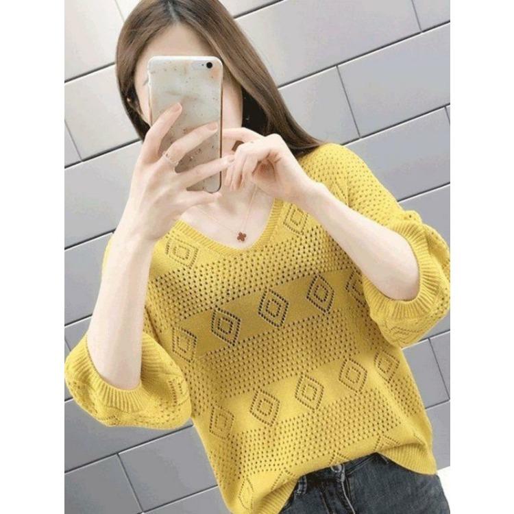 Spring and Summer V-neck Hollow Out Knitted Sweater for Women Loose Korean Version Bat Top for Women