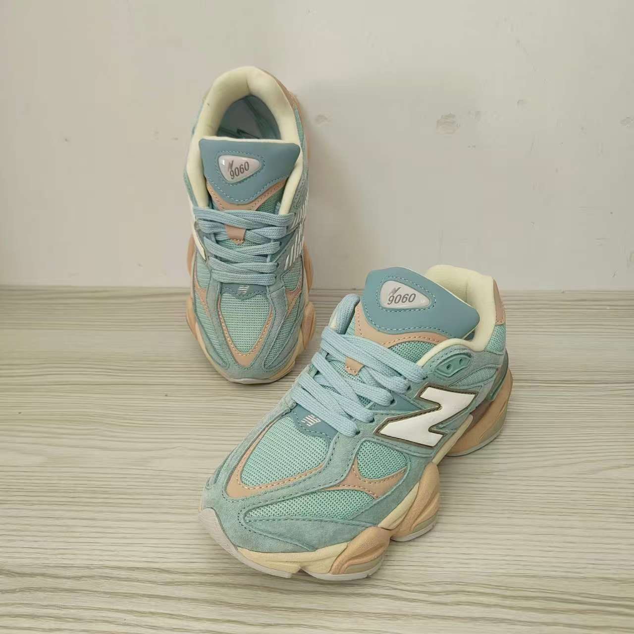 

Fashionable Men s Street Running Shoes, Breathable Fabric Lining, Couple s Shoes, Thick Soled, Height Increasing, Sports Running Shoes 36 синий