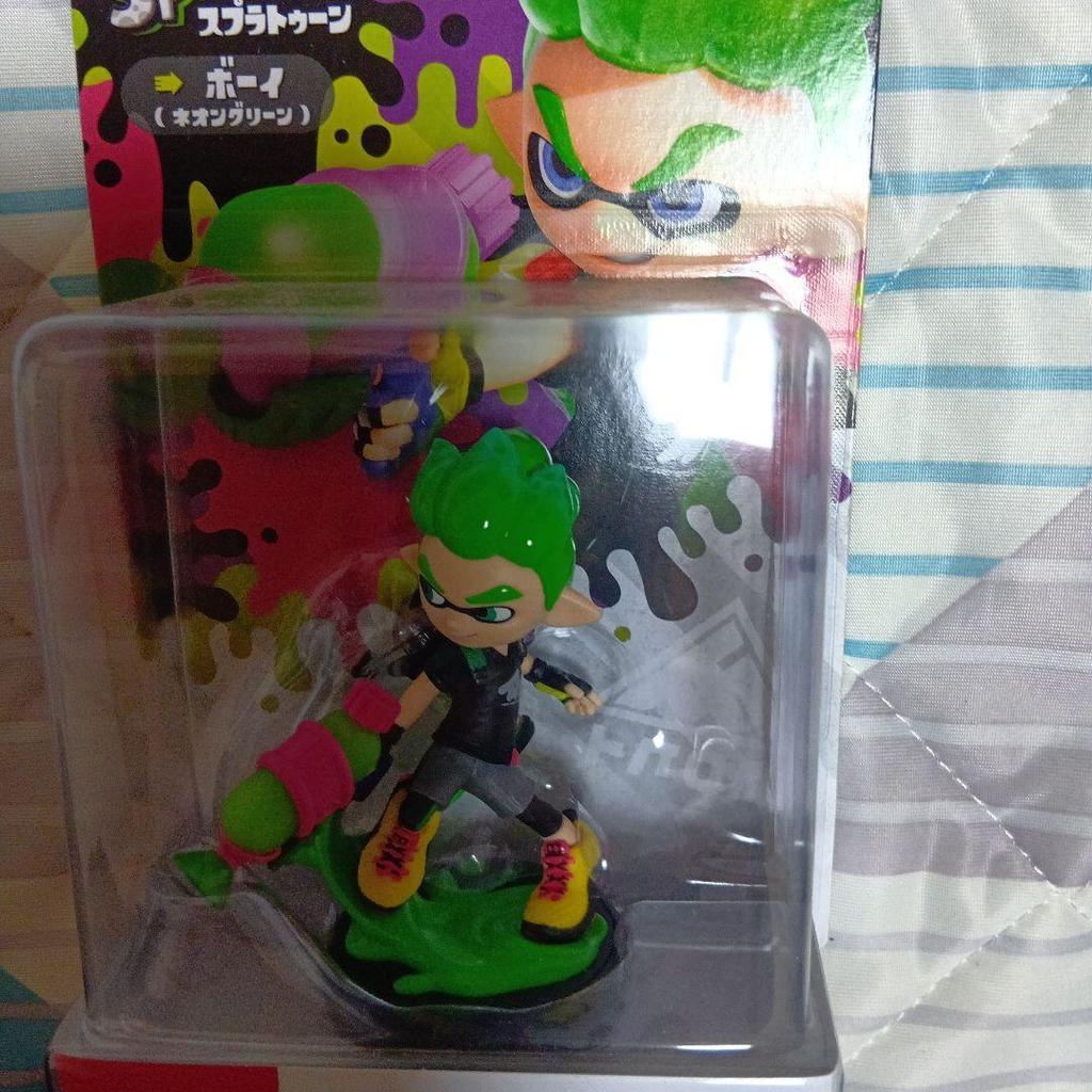 [USED] Splatoon amiibo Boy (Neon Green)