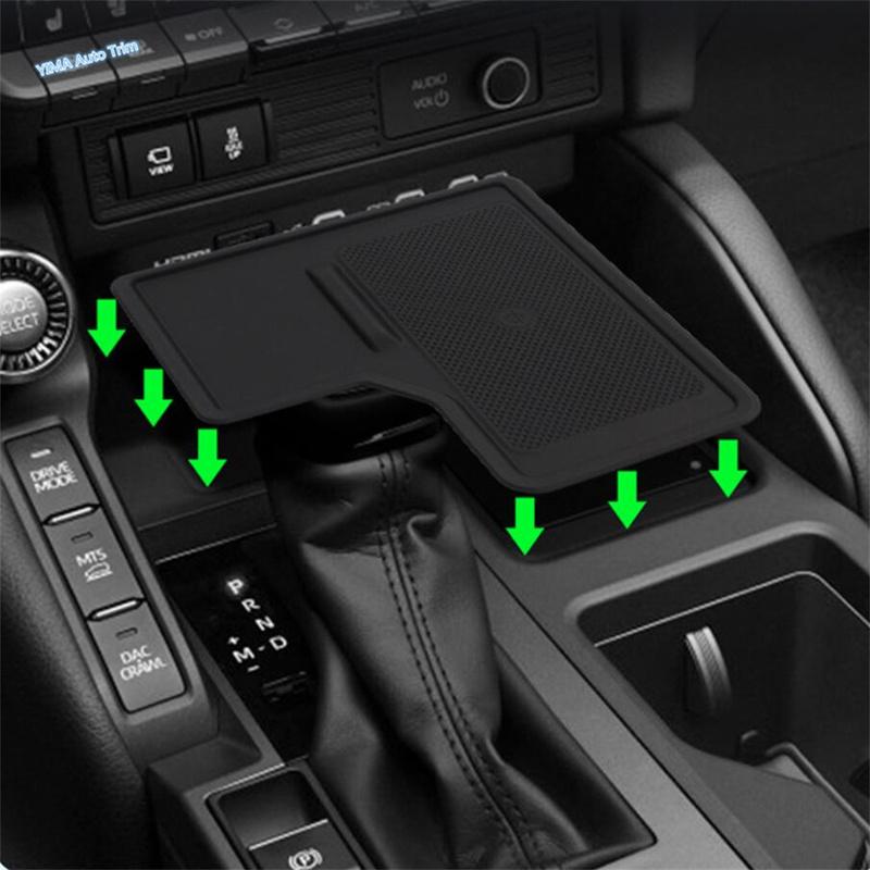 Wireless Phone Charging Decoral Anti-Skid Pad Silica gel Accessories Cover For Toyota Land Cruiser Prado 250 LC250 2024 - 2026