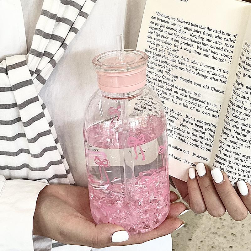 Kawaii Vattenflaska Estetisk Tumlare För Iskaffe Juice Te Söta Rosett Plastmuggar Med Sugrörslock Bärbar Drickflaska