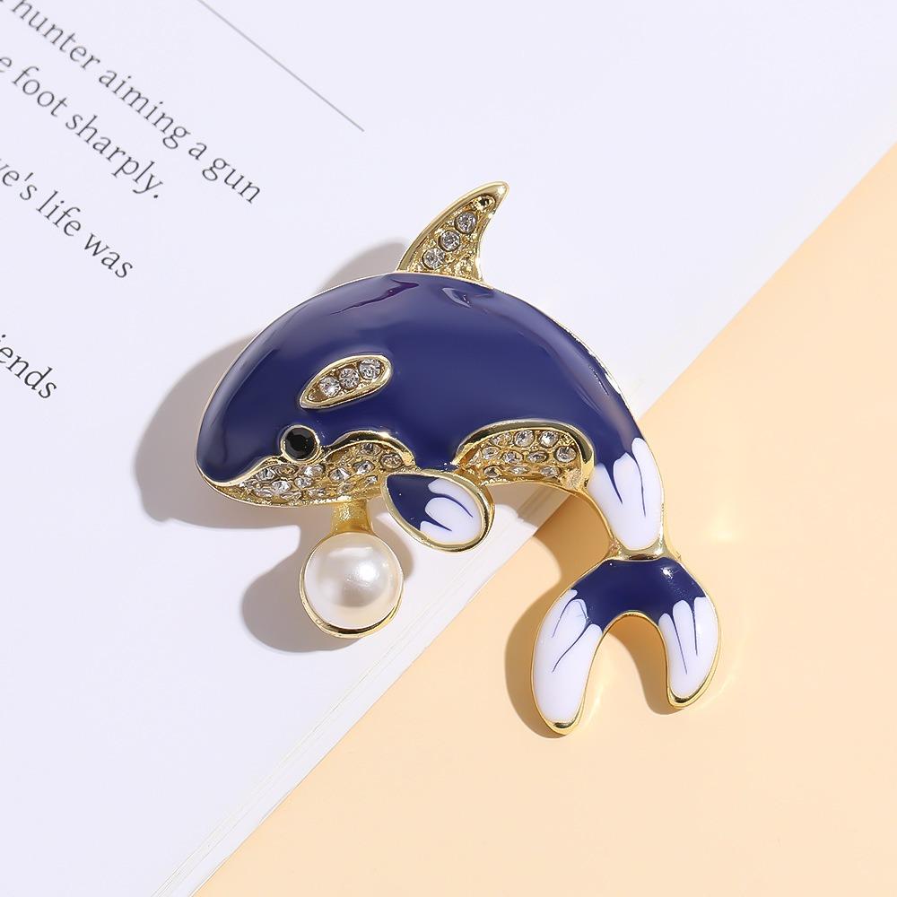 Charm Temperament Stereo Whale Pearl Enamel Brooch Gradient Blue Phoenix Tail Crystal Corsage Women's High-end Suit Pins Jewelry
