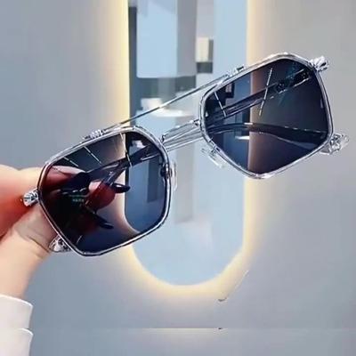 Occhiali da sole coreani da uomo e da donna, quadrati, con montatura grande in metallo, alla moda