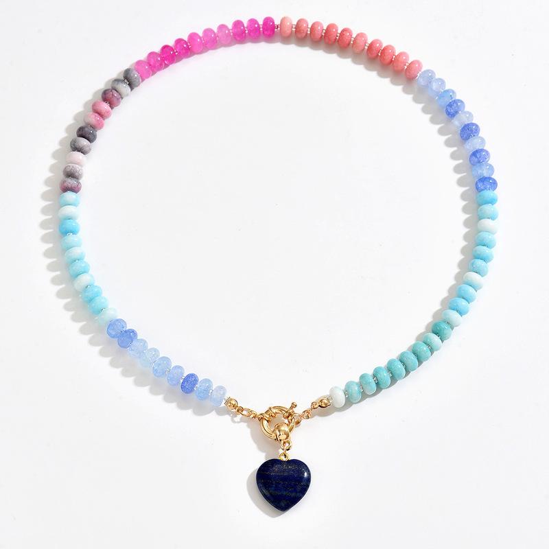 Cross-border Dopamine Natural Stone Bead Necklace, Small Fashion Gradient Heart Pendant Choker Chain for Women
