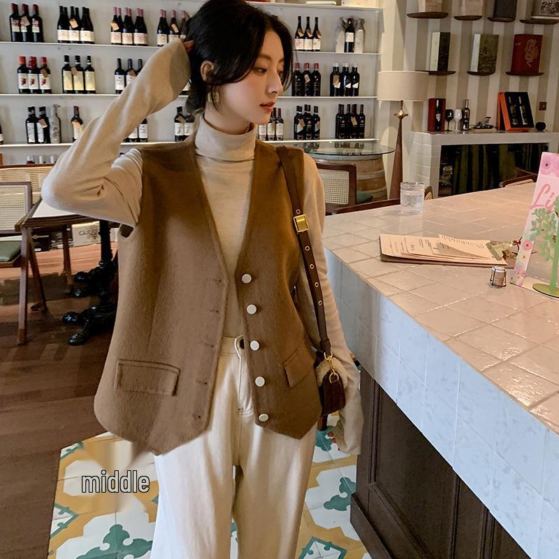 

Women s Slim Fit V-Neck Camel Wool Winter Vest - Fashionable, High-End Outerwear M [105-125 lbs]