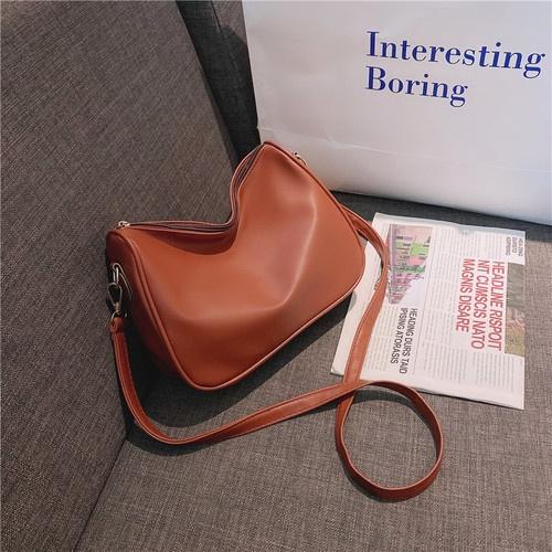 IELGY Spring And Summer Small Bag Female Niche Design Fashion Wild Foreign Style Capacity Trend Shoulder Messenger Bag
