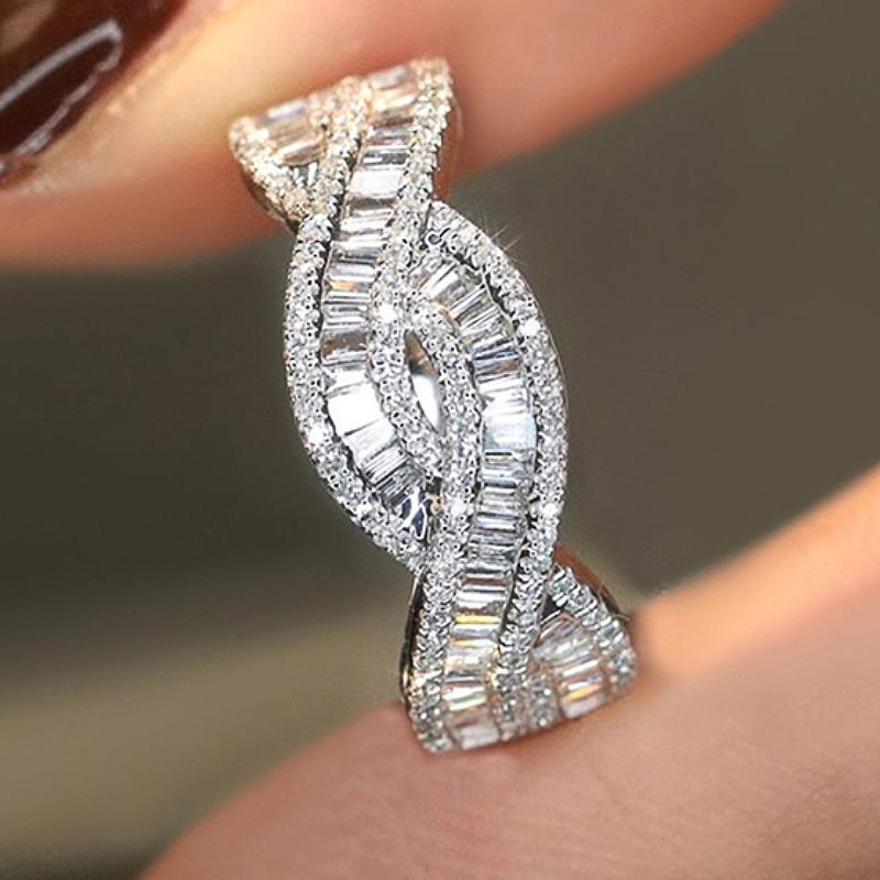 

Huitan Twisty Design Women Rings Inlaid Bright Cubic Zirconia For Wedding Party Engagement Delicate Elegant Accessories Zircon 6