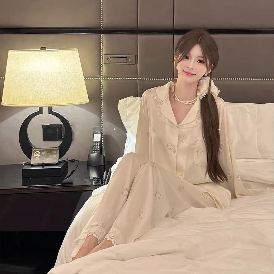 Kitty cat pajamas women's ice silk autumn and winter long-sleeved trousers set lace-edged silk loungewear can be worn outside