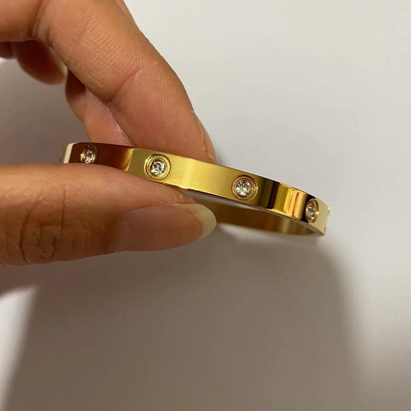 2021 Brățări de cristal la modă pentru femei Brățară de modă de titan Love Pulseiras Brățări din oțel inoxidabil Bijuterii feminine