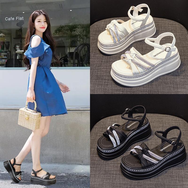 Inner Heightening Rhinestone Sandals 2025 Summer New Popping Board Internet Celebrity Muffin Platform Internet Celebrity Roman Women Sandals