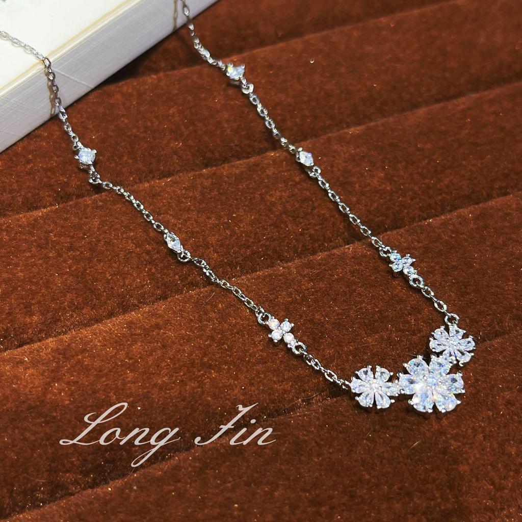 Leichter Luxus Vergissmeinnicht Blume Halskette Armband Voll von Diamanten und Blitz High-End Leichter Luxus Mode Halskette Schmuck