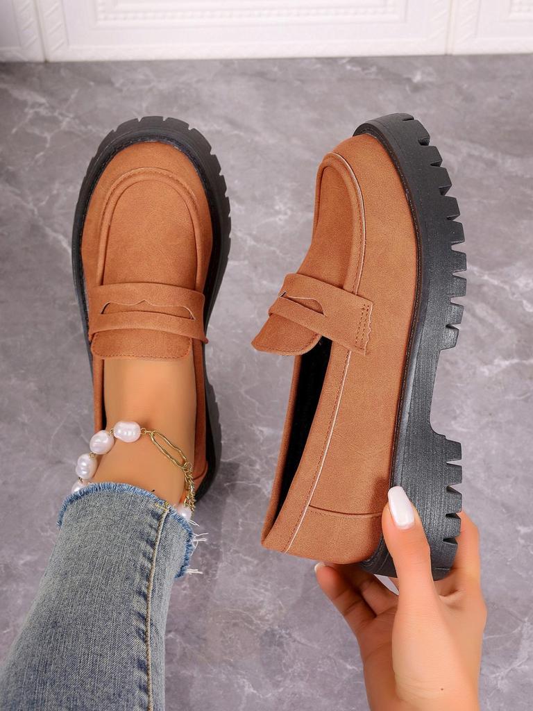 Spring & Fall Large Size Platform Loafers: Thick Sole, Solid Color Slip-On Casual Shoes for European & American Fashion.