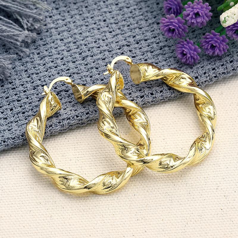 CAOSHI Übertrieben Spezielles Design Creolen für Damen Wunderschöner Schmuck in Goldfarbe Metallische Hochzeitsfeier Accessoires