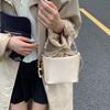 IELGY Ladies Messenger Bag Summer Retro Portable Bucket Bag