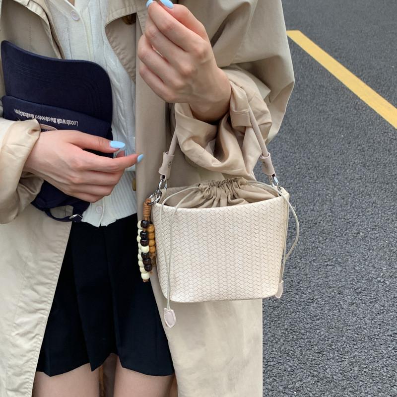 IELGY Ladies Messenger Bag Summer Retro Portable Bucket Bag