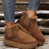 New velvet cotton shoes keep warm and increase height, and women wear large-size snow boots with thick soles.