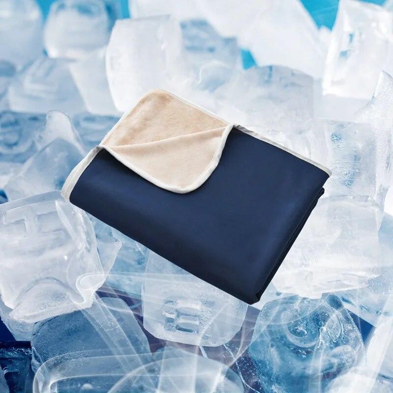 

Летнее охлаждающее одеяло для кровати. Фланелевые + тонкие одеяла из ледяного волокна. Высококачественное прохладное, но не ледяное одеяло. Одеяла для отдыха. 152x127CM