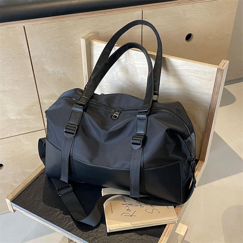 

Travel bag Lightweight short trip Travel handbag Men s and women s yoga sports fitness bag Storage duffel bag чорний