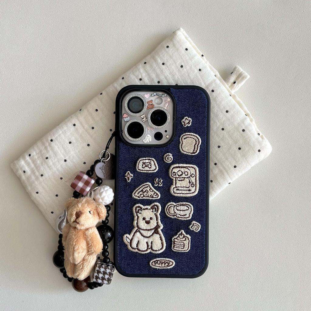 Ins 3D plush dog puppy pendant bracelet cute cartoon animal phone case for iphone 17 13 14 15 pro max 16 promax capa