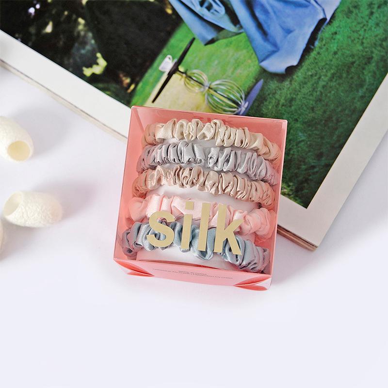 Gumičky do vlasů z čistého morušového hedvábí - Elegantní, jednoduché doplňky pro drdoly a účesy