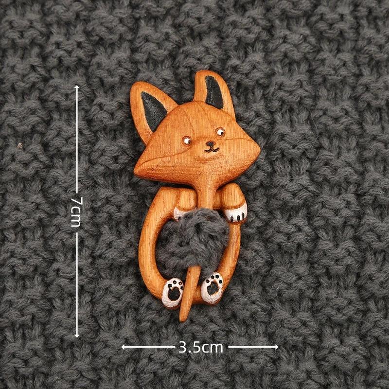 Wooden Brooch Cartoon Cute Cat Fox Dog Animal Pattern Diy Craft Badge Funny Pin Shawl Scarf Brooch Clothing Accessory