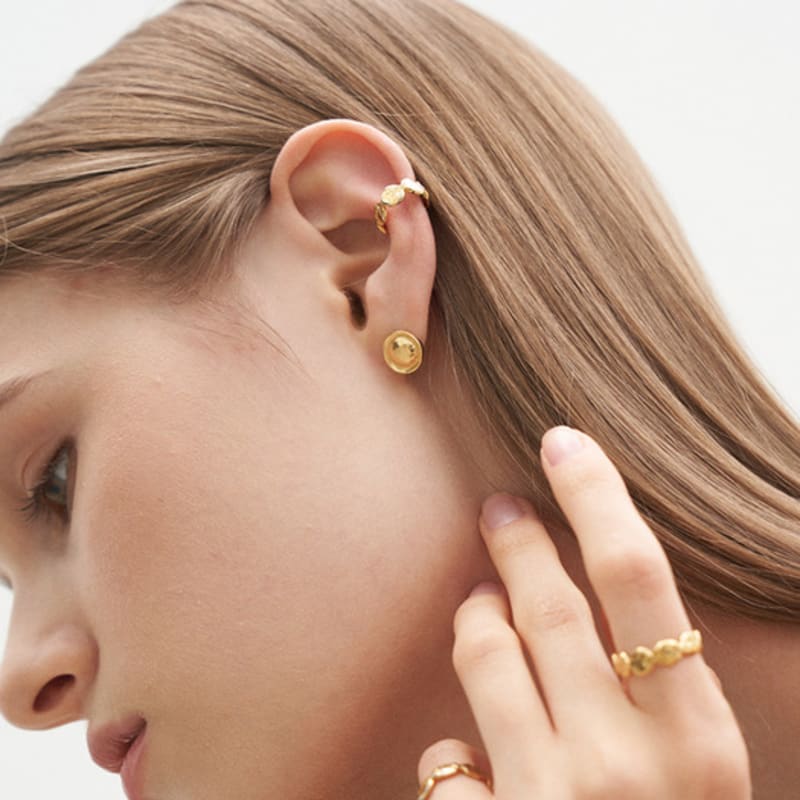 cotoit Button Earrings