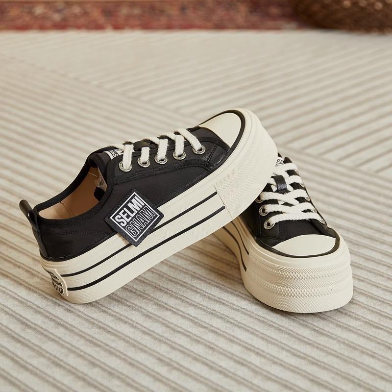 Classic platform canvas shoes women's spring and summer 2025 new thin breathable explosive muffin casual shoes heightening white shoes