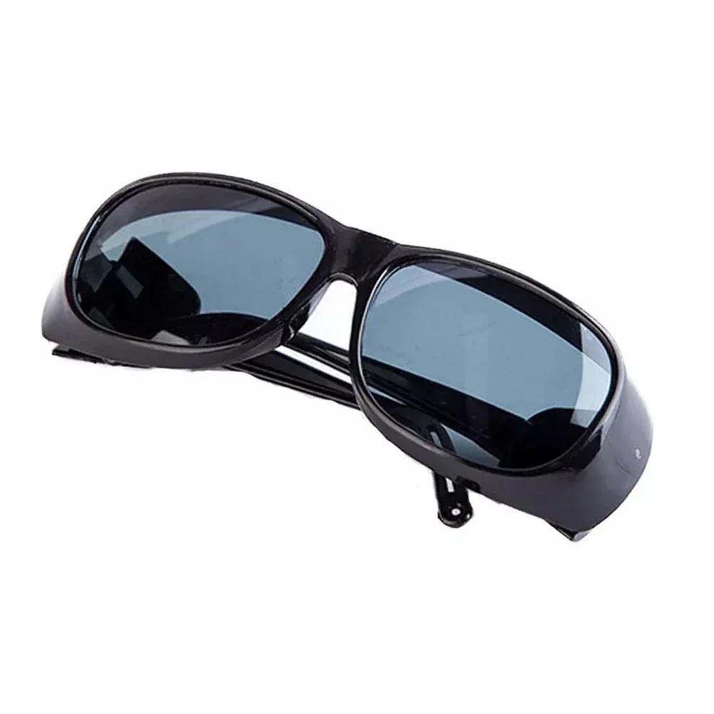 Safety Glasses Welding Glasses Impact Resistant UV Proof Anti Goggles Welding Protective Glasses for Welders cutting polishing