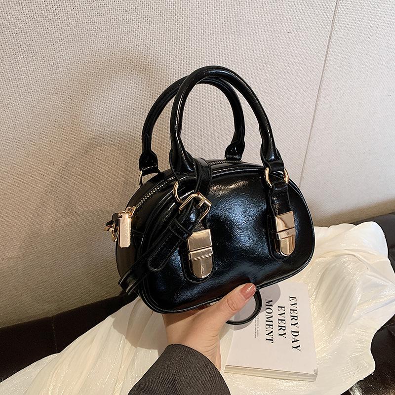 Women's 2025 Spring/Summer Textured Shell Bowling Bag - Versatile Crossbody Handbag