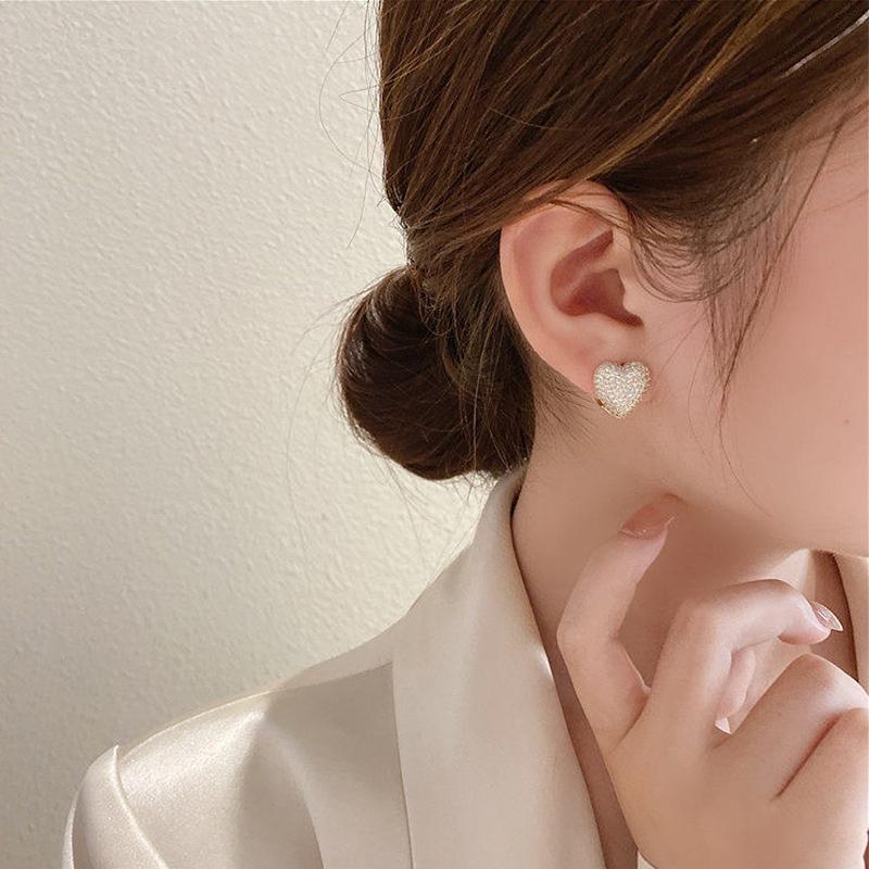 ED65146 Korean Version 2022 New Simple Geometric Heart Zircon Ear Buckles Gold Plated Jewelry Women